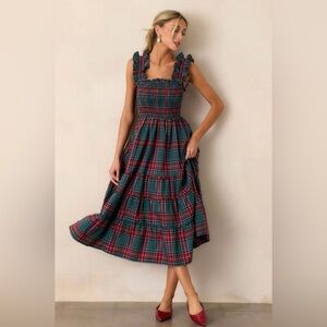 AURA Women’s Tartan Plaid Sleeveless Smocked Tiered Dress Red/Green Size Med